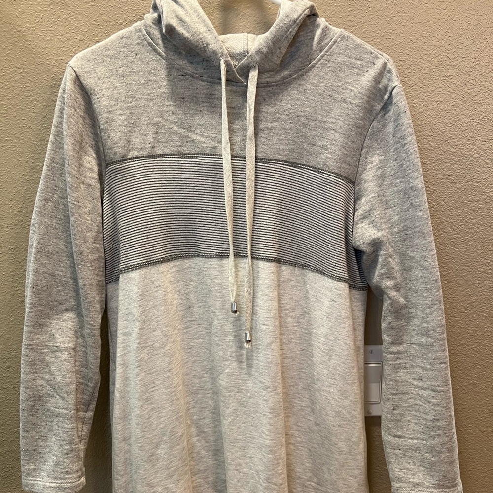 Maurice’s Gray Sweater